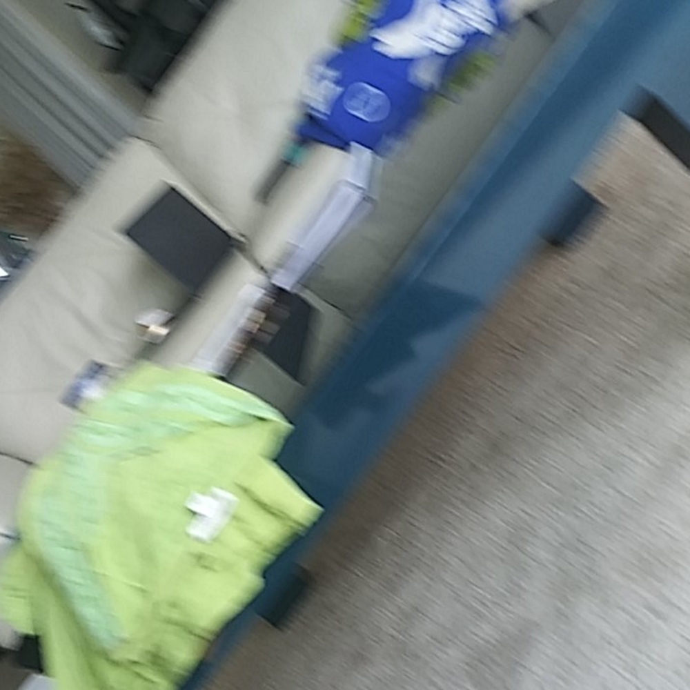 Shorts - Picture 2 of 3